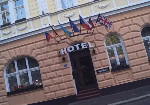Oтель St. Michael***